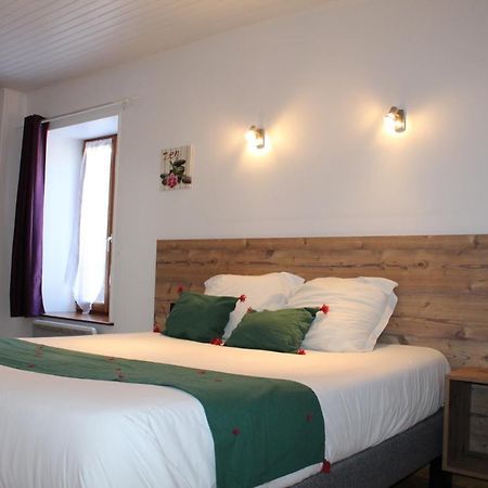 Logis Hotel Auberge De L'Allagnonette Saint-Poncy المظهر الخارجي الصورة