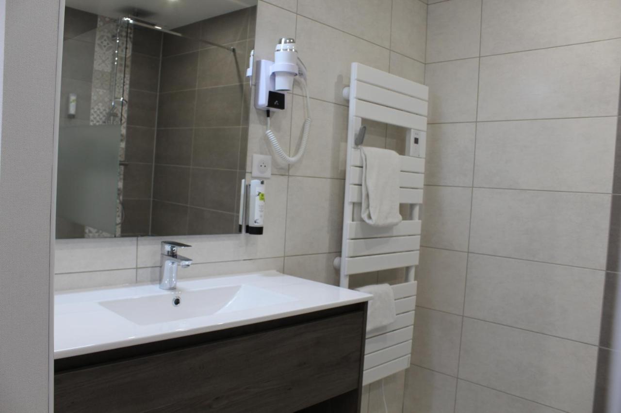 Logis Hotel Auberge De L'Allagnonette Saint-Poncy المظهر الخارجي الصورة